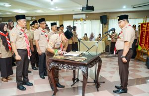 Pj Sekda Muba Musni Wijaya Optimis Raih Juara Regu Pramuka Penggalang Tingkatg Lima Pj Sekda Muba Musni Wijaya Musni Optimis Raih Juara Regu Pramuka Penggalang Tingkatg Lima