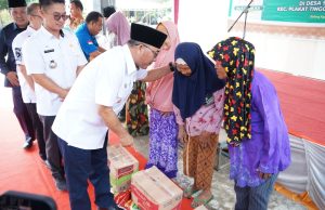 Apriyadi Beri Bantuan Mobil Ambulans untuk Warga Muba, Rela Sisir Pelosok Desa