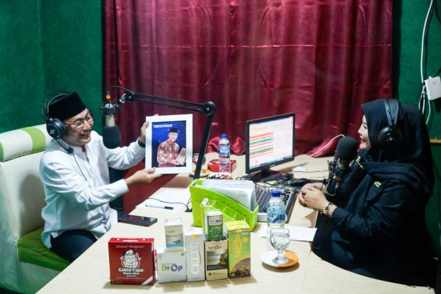 IMG-20230627-WA0010 Pj Bupati Apriyadi Himbau Masyarakat Tentang Karhutbunlah, Lewat Radio