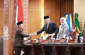 Fraksi DPRD Sumsel Sampaikan Pandangan Umum Terhadap Raperda APBD Pemprov TA 2024