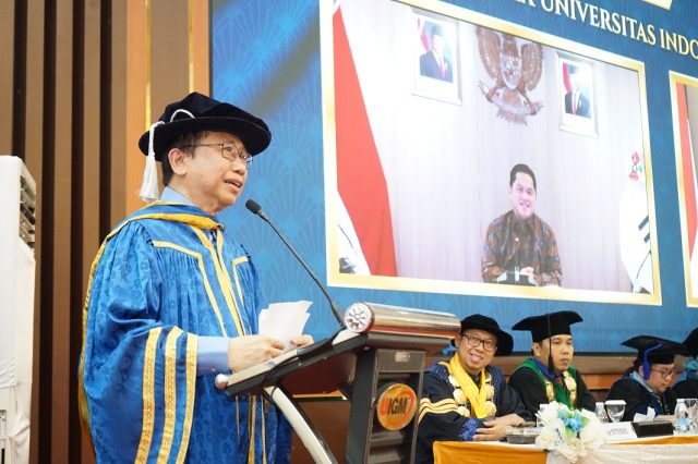 Wisuda (1)