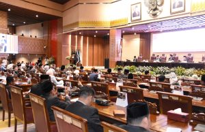 DPRD Prov.Sumsel Dengarkan Pidato Sambutan Gubernur terpilih Provinsi Sumatera Selatan masa jabatan 2025-2030